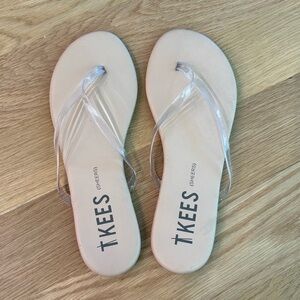 TKEES clear flip flops Size 8